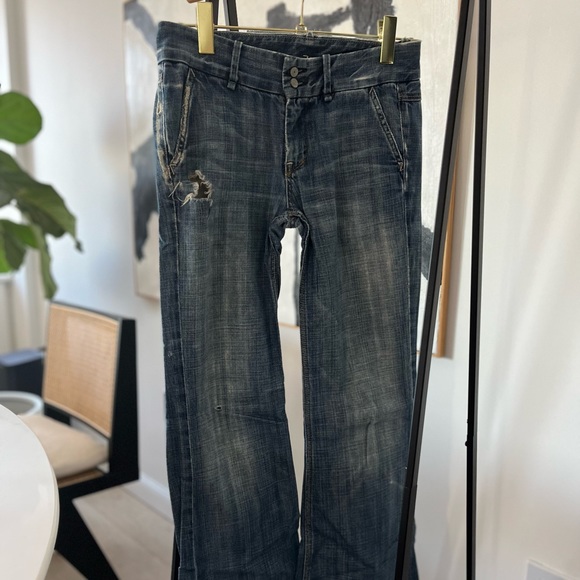 7 For All Mankind Distressed Wide Leg Jeans in Size 26. - Picture 1 of 5